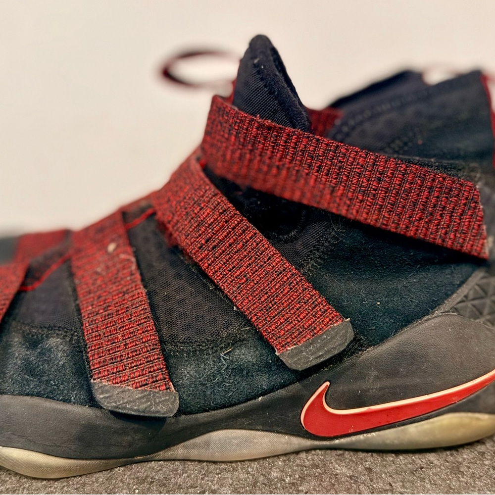 Nike Kids Zoom Sneakers - Black and Red